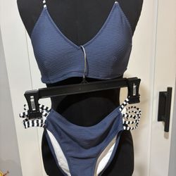 Women’s Swimsuit 