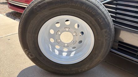Llanta para trailer ST 22.5 /75 R 15 6 LOG