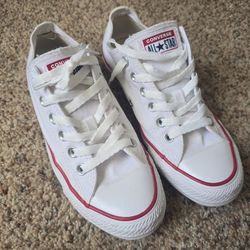 White converse 🤍