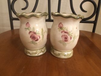 Vintage Cheri Blum For 222 Fifth Cheri’s ROSES Salt and Pepper Shakers 3 1/2”
