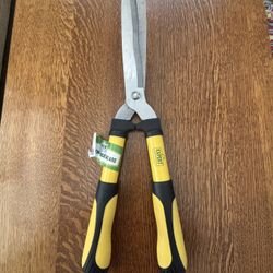 Garden shears