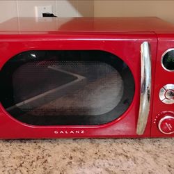 Retro microwave oven