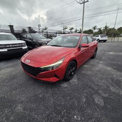 2022 Hyundai Elantra