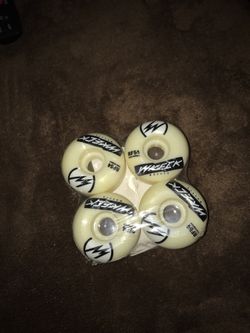 skateboard wheels