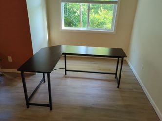 L shaped desk