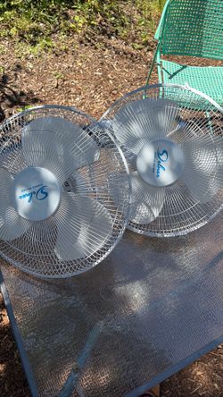 Wall mounted fans