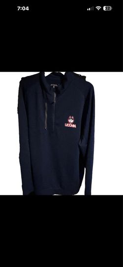 UConn pullover