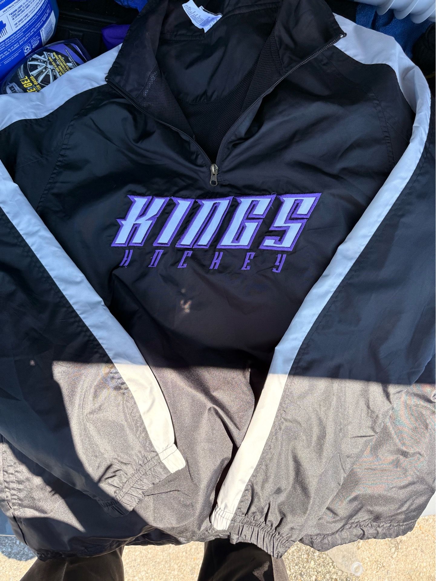 Vintage 90s LA Kings Jacket - Official NHL Sweater Brand - Size XL