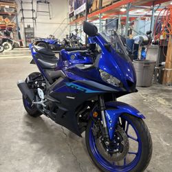Yamaha R3