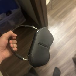 brand new airpod maxs