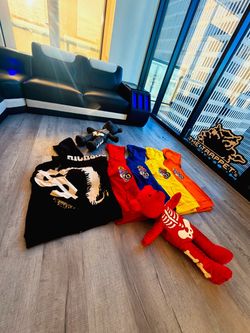 Streetwear Hoodie, Kids Hoodies & Plush Toy Bundle