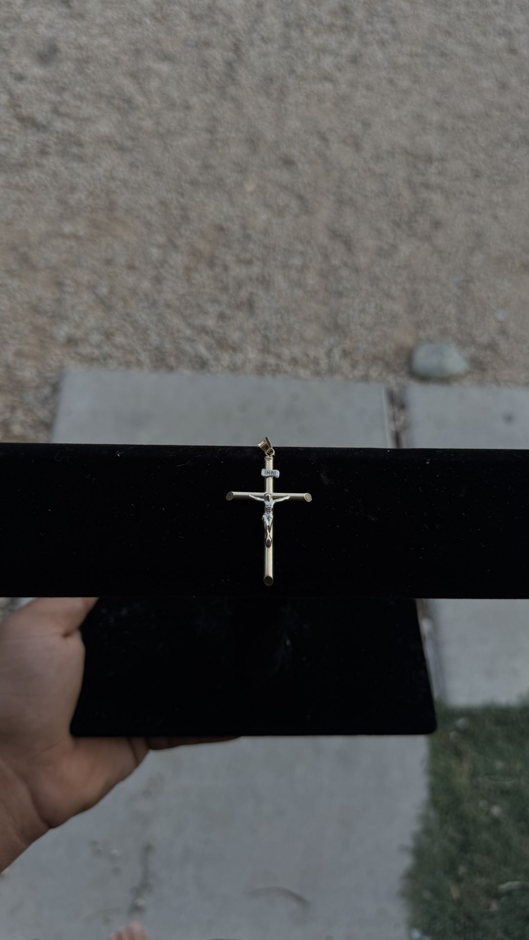 2.2/14K/260$/ detailed cross pendent