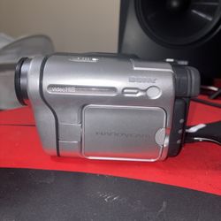 SONY HANDYCAM CCD TRV 138 