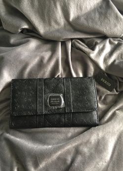 Guess wallet brand new with tags