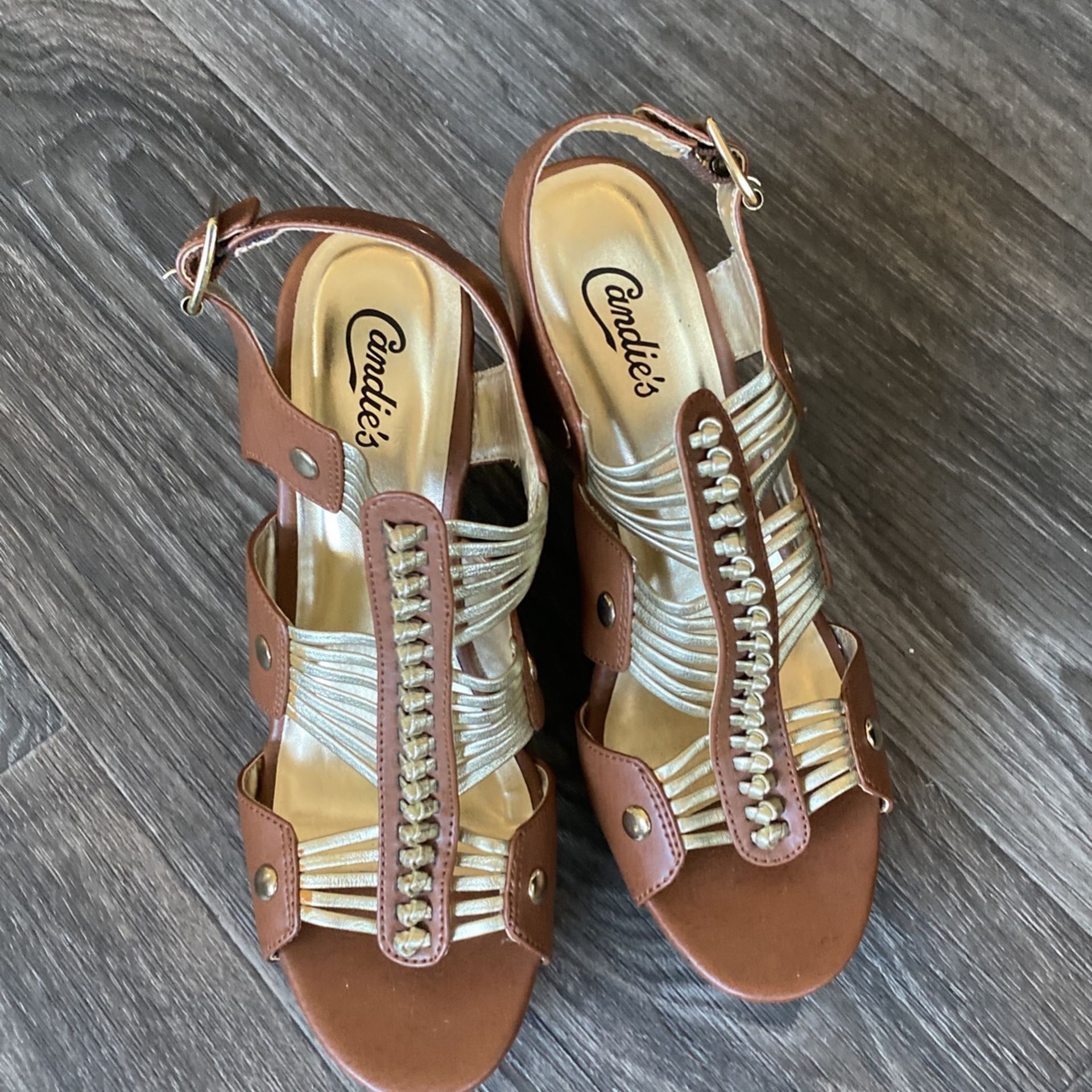 Candie’s Shoes Wedges For Women And Youth Size 9