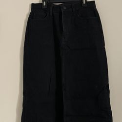 Black Uniqlo Skirt