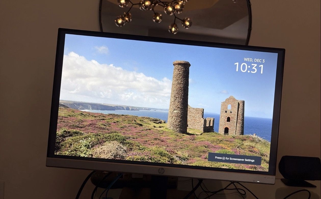 Hewlett Packard Monitor 24" HP 24mh HSD-0044-K  Integrated Speakers