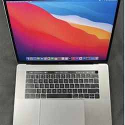 MacBook Pro 15” 2019 2.6ghz i7 16gb Ram 500gb Ssd 