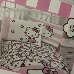 Deluxe Hello Kitty Full Bed Sheet Set