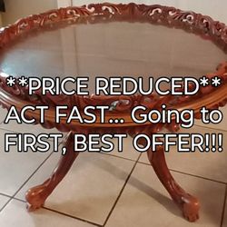 Vintage Pie Crust Table **PRICE REDUCED**Best Offer accepted So...Act Fast!