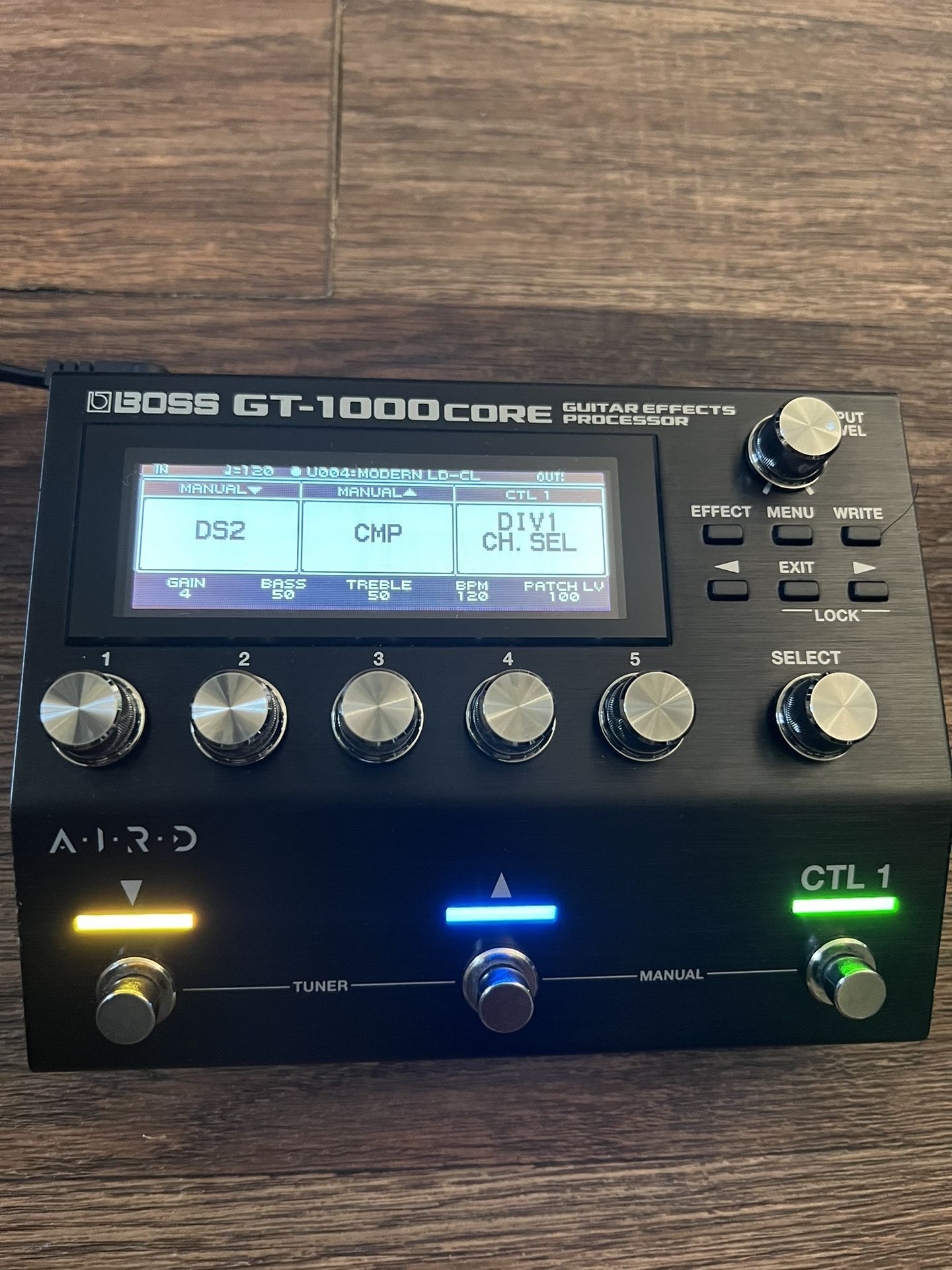 Boss GT1000 Core Guitar MultiEffects Processor Pedal for Sale in
