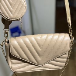 Ant Expedition Crossbody 