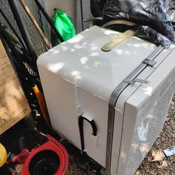 Frigidaire Dishwasher.