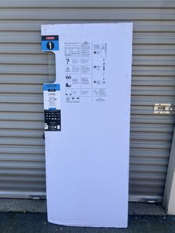 27-30in Pivoting Shower Door