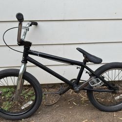 Fit BikeCo 16 inch BMX Bike