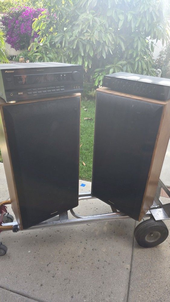 Speakers, Receiver/stereo, And Equalizer.