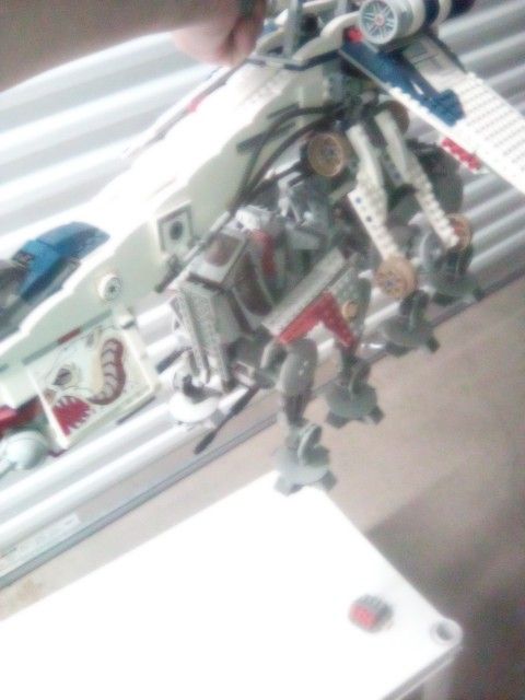 Lego Star Wars Republic Dropship With AT OT Walker