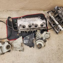 D16y8 Head With Intake Manifold And Other Parts