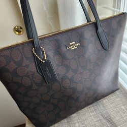 coach tote 