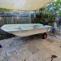 Dinghy with 5hp tiller