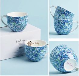 Authentic Lilly Pulitzer Mug Set NEW In Original Pkg