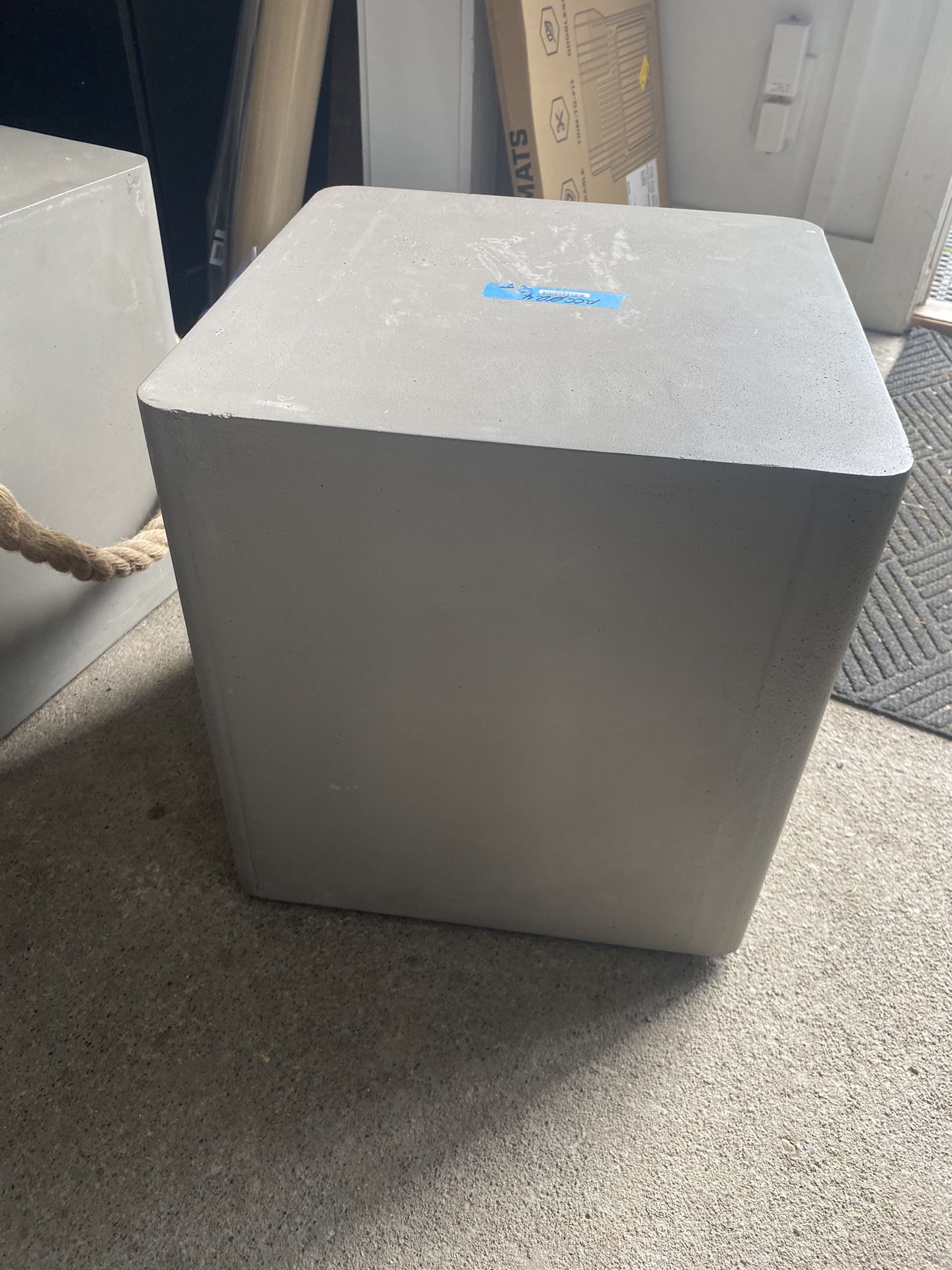 Five Lyon Béton Edge Stool On Wheels