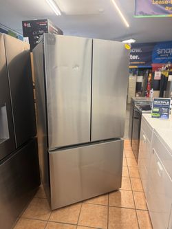 LG 27 Cu. Ft. Smart Counter Depth Max French Door Refrigerator with Ice and Water