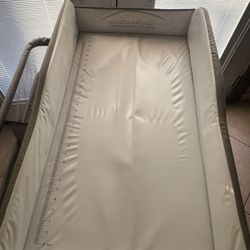 Sweeby  Portable Changing Table 