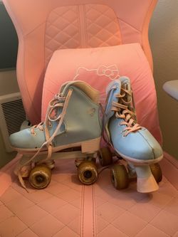 Womens Size 6.5 Rollerskates Pastel