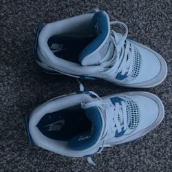 Air Jordan 4 Retro 