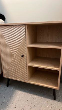 Set of two cabinets
