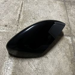 like new oem 2013-2018 nissan altima right side black mirror cap