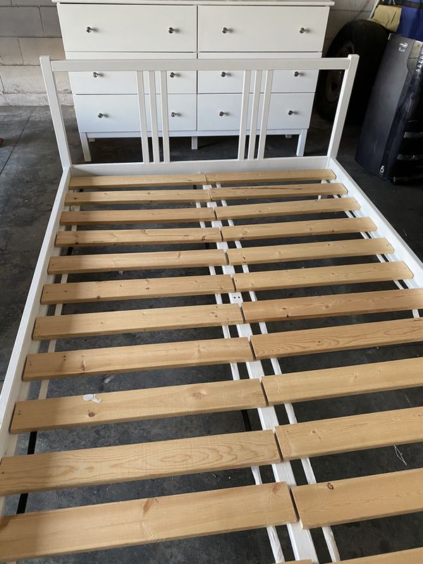 Full size ikea sultan lade bed and dresser for Sale in Kissimmee, FL