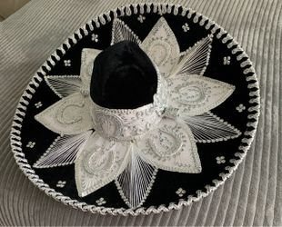 Black and Silver Embroidered Mariachi Sombrero