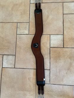 Long English Girth 52”