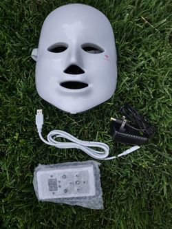 Colorful Led Beauty Mask (ESTEBELLE)