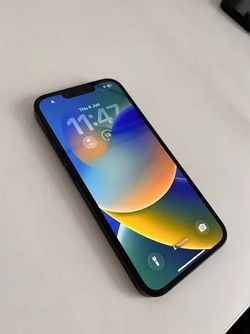 iPhone 16e