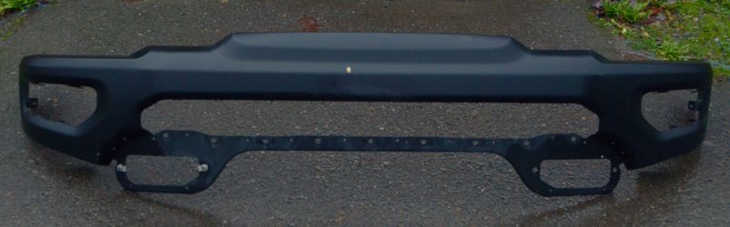 USED REF#M178 || 2019-2021 DODGE RAM 1500 || FRONT METAL BUMPER COVER ONLY