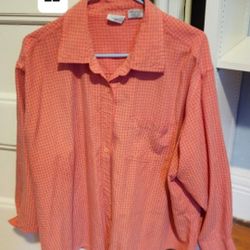 Womens Button-doen Shirt/top