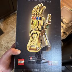 Lego Infinity Gauntlet